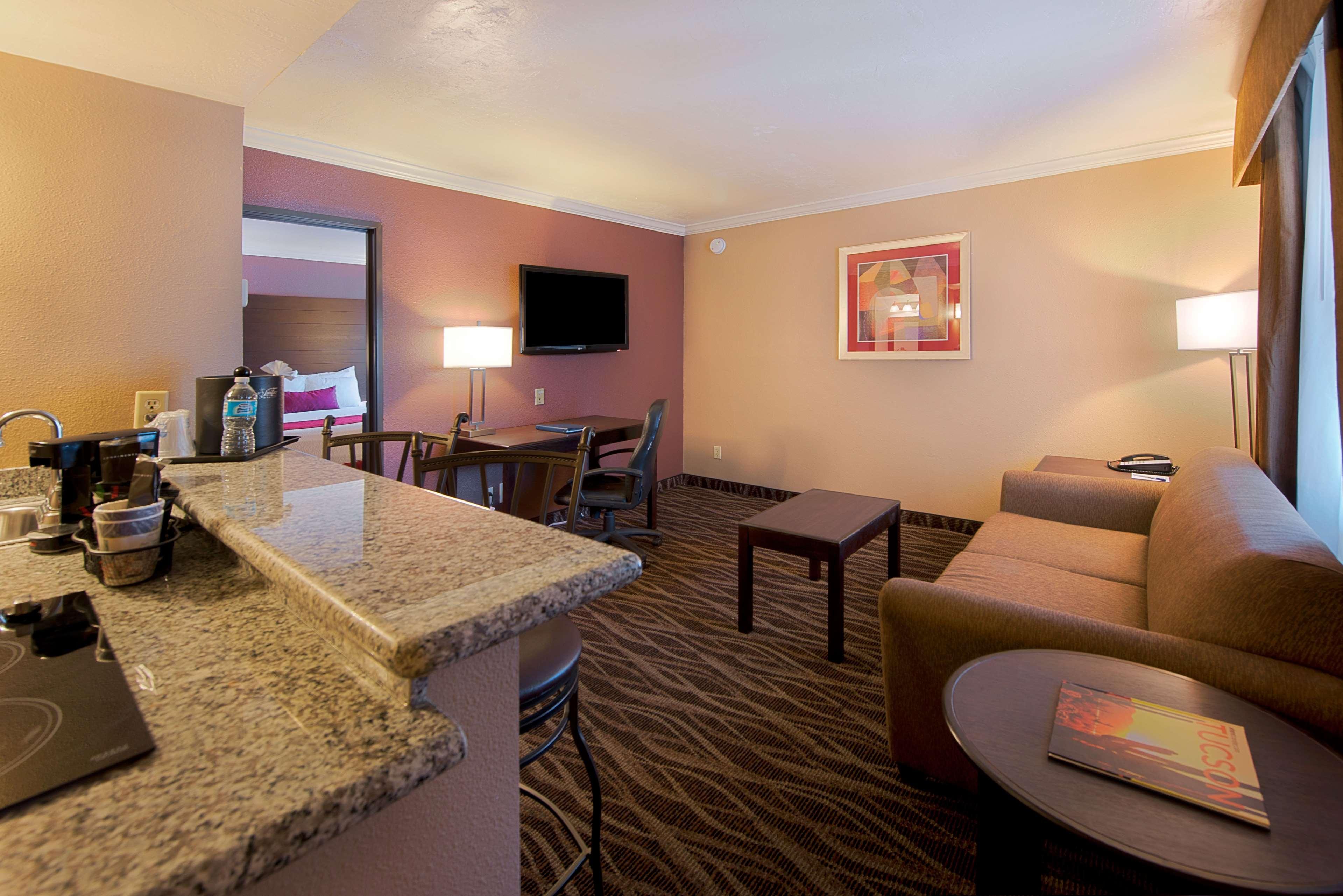 Best Western Innsuites Tucson Foothills Hotel & Suites Dış mekan fotoğraf