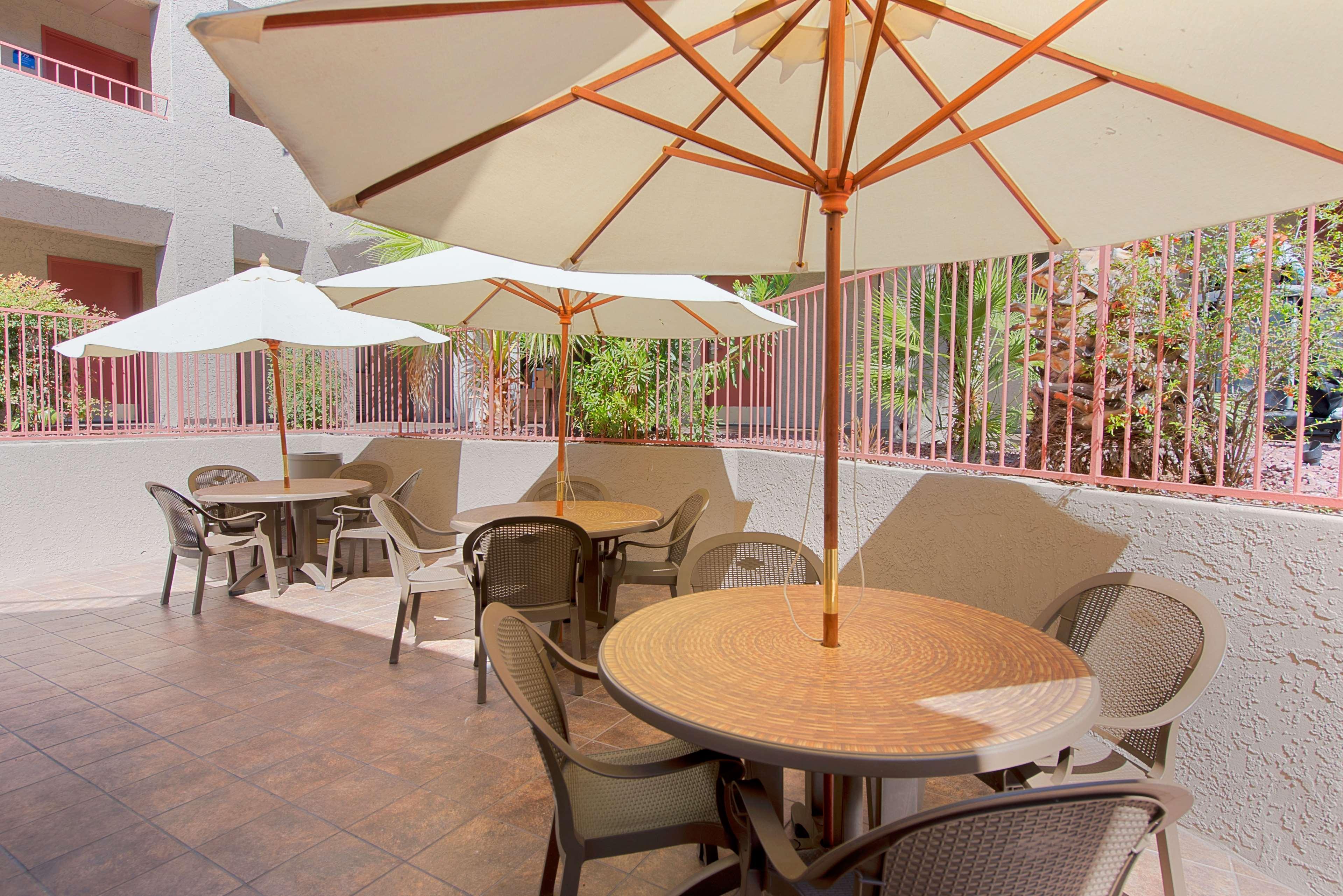 Best Western Innsuites Tucson Foothills Hotel & Suites Dış mekan fotoğraf
