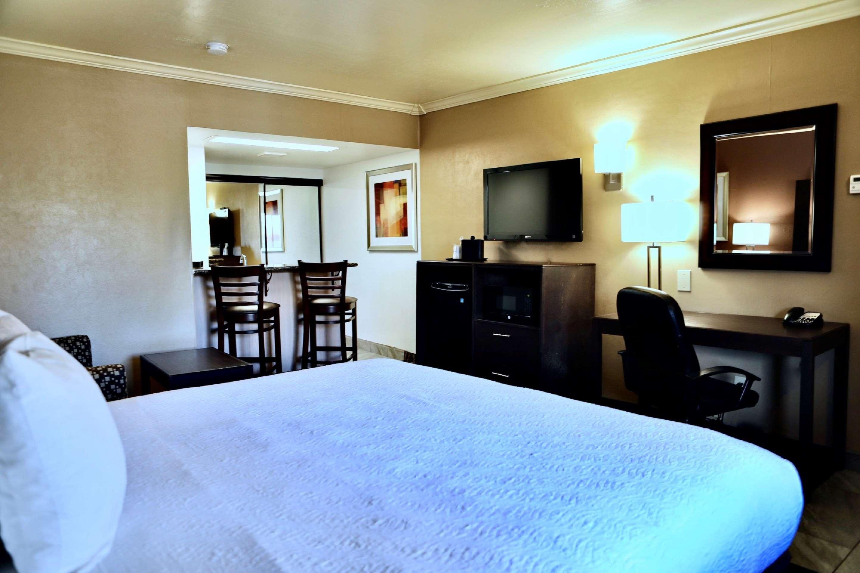 Best Western Innsuites Tucson Foothills Hotel & Suites Dış mekan fotoğraf